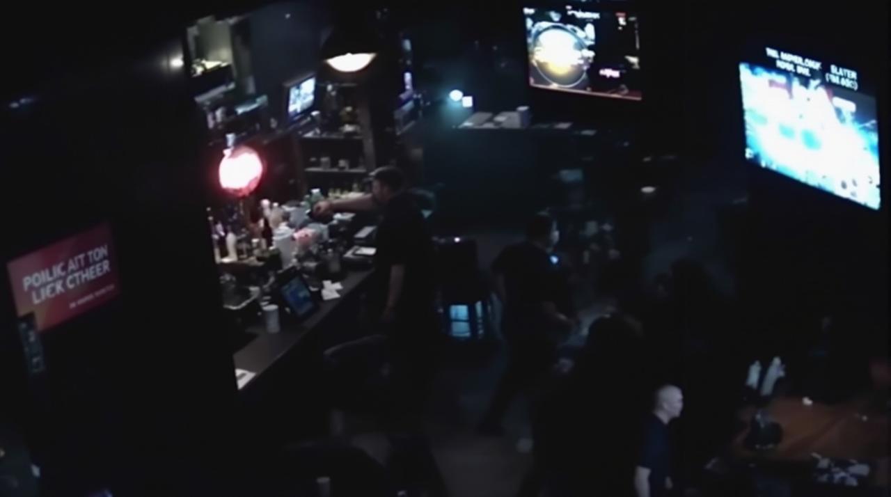 某男星醉酒闹事完整监控